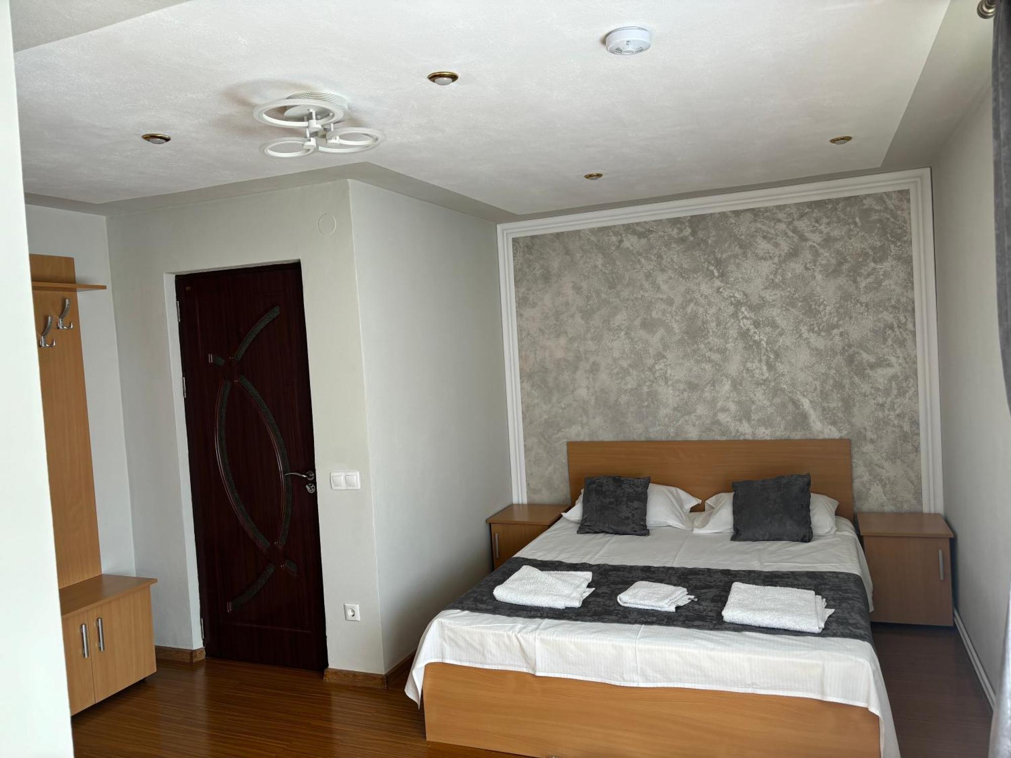 Hotel Casa Otilia à Chiscau Extérieur photo