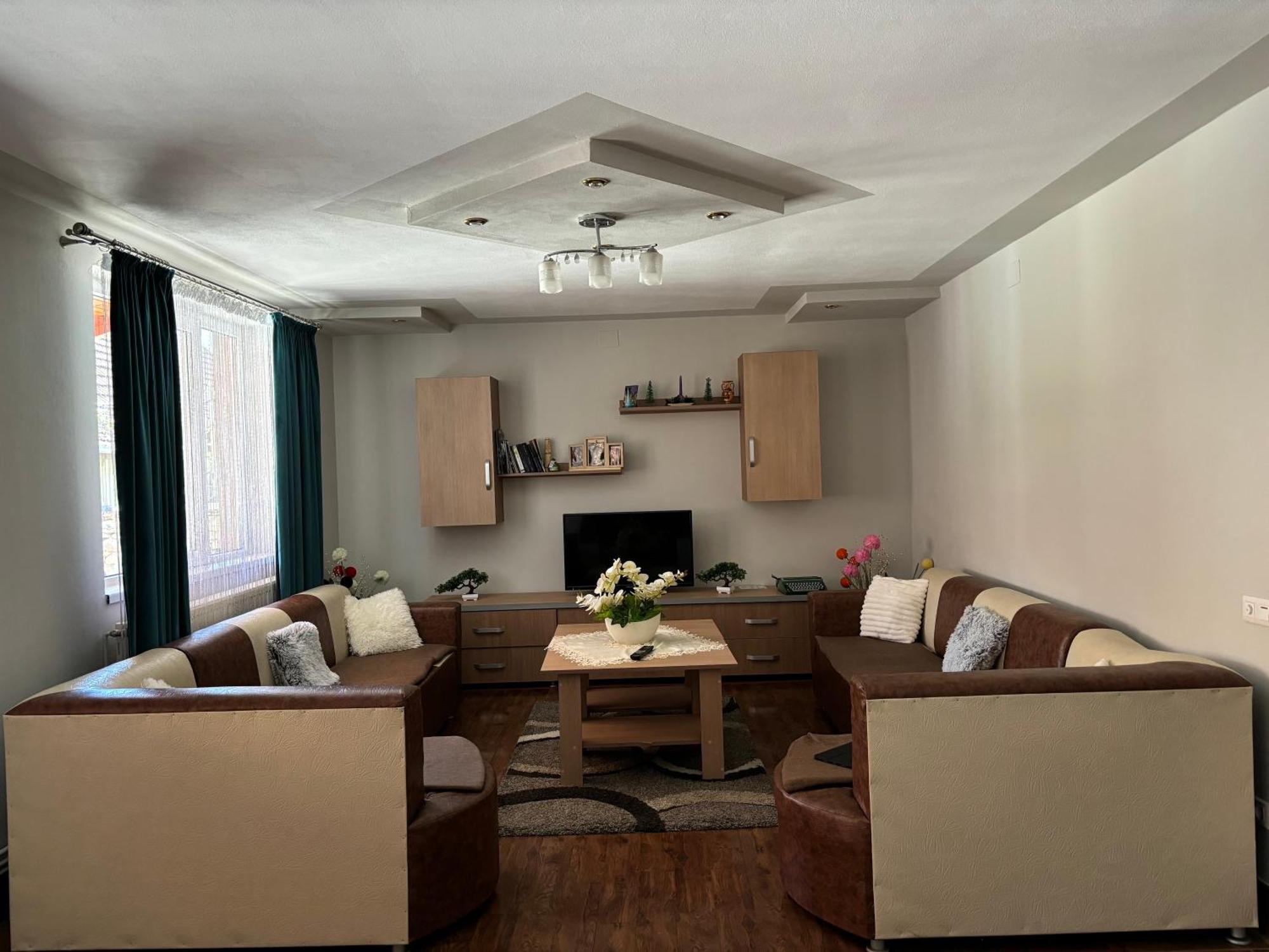 Hotel Casa Otilia à Chiscau Extérieur photo